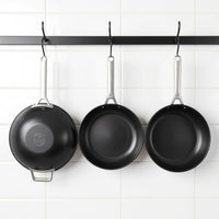 Tri-Ply Carbon Steel 
12-Inch Frying Pan